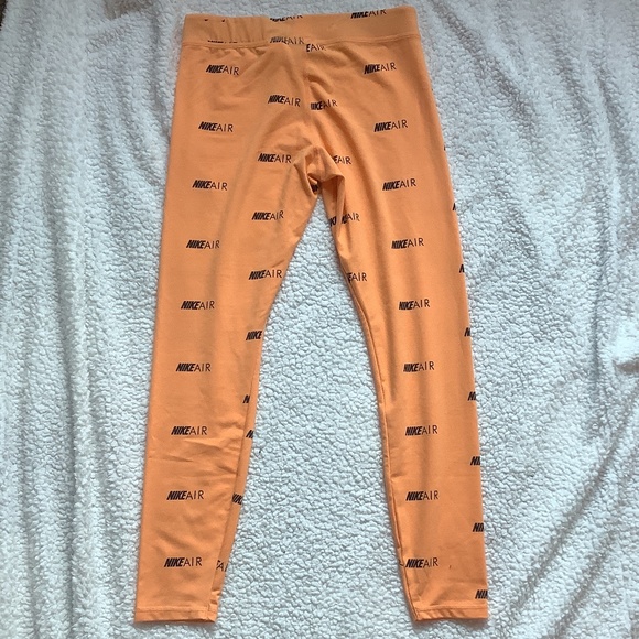 Nike Logo Leggings Euc - Picture 3 of 5